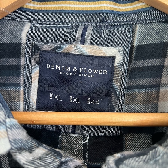 Denim & Flower Flannel Button Down Men’s XL - Picture 4 of 10